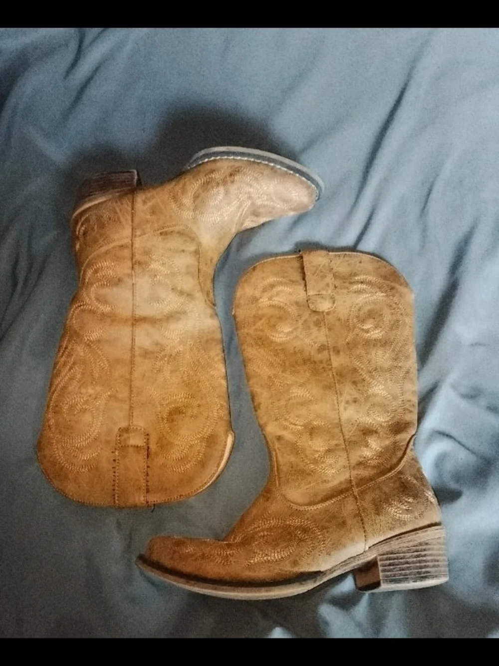 GUC Women's ROPER Distressed Cowboy Boots Size 6